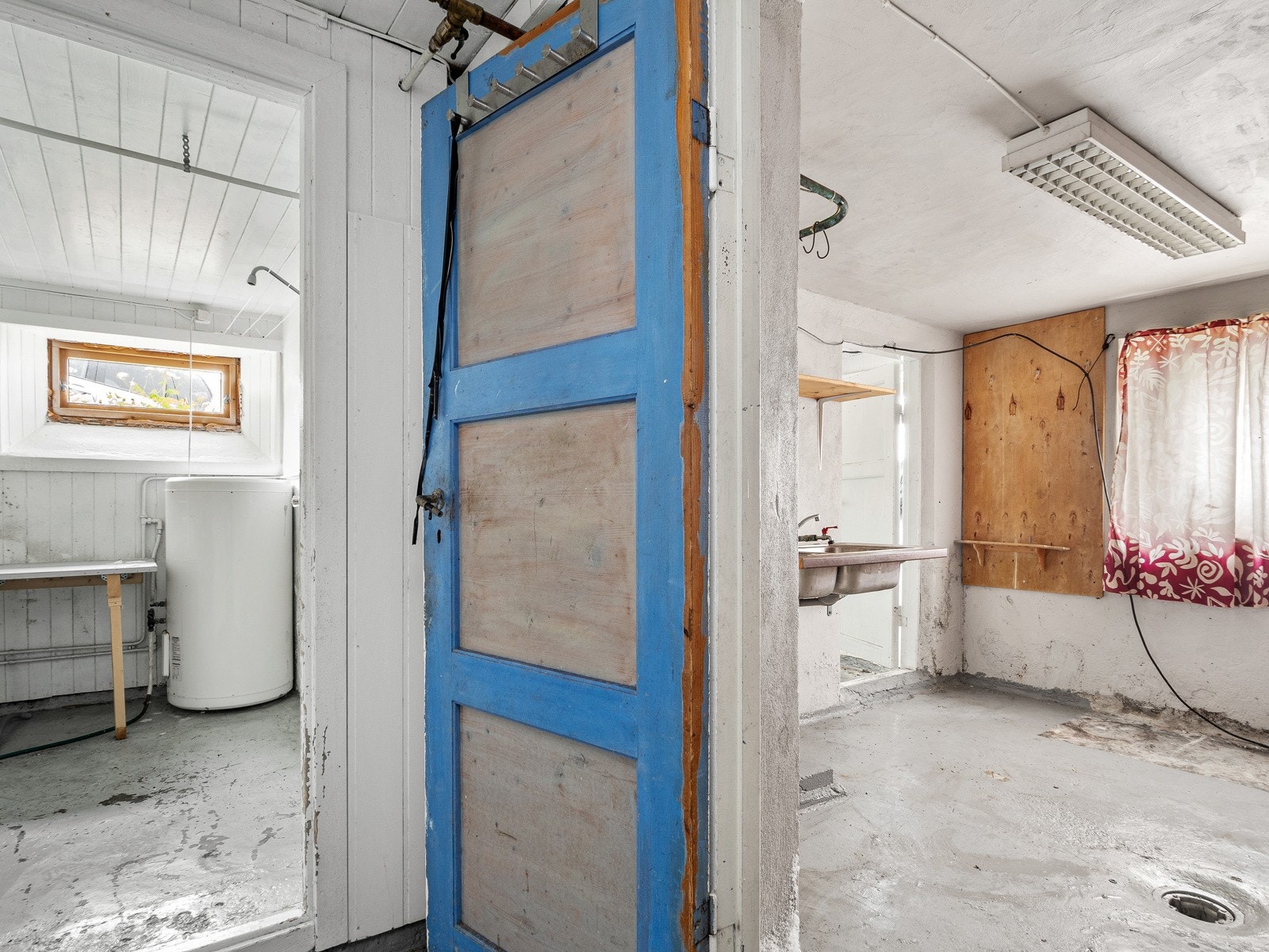 Kjelleren består av flere boder, vaskerom etc Galleribilde