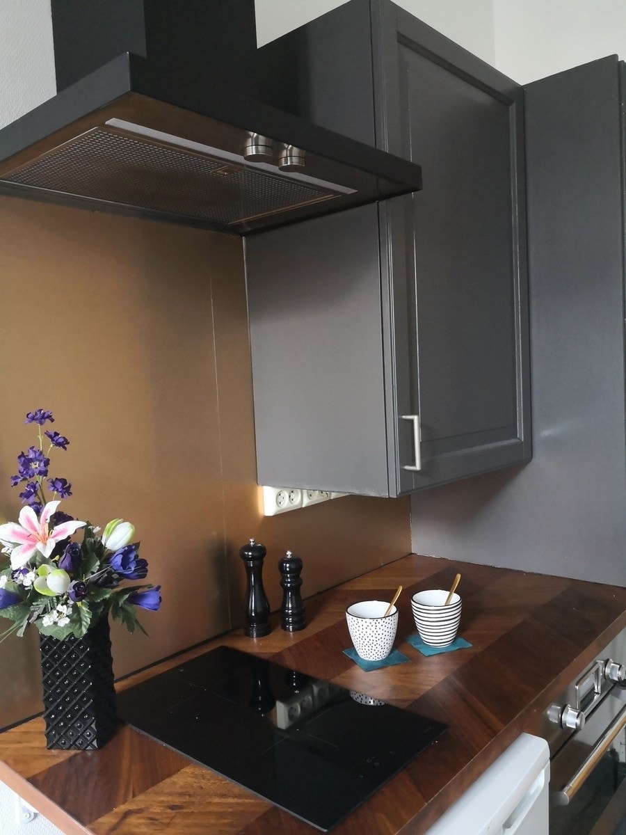 Kjøkken med integrert plate Top Galleribilde