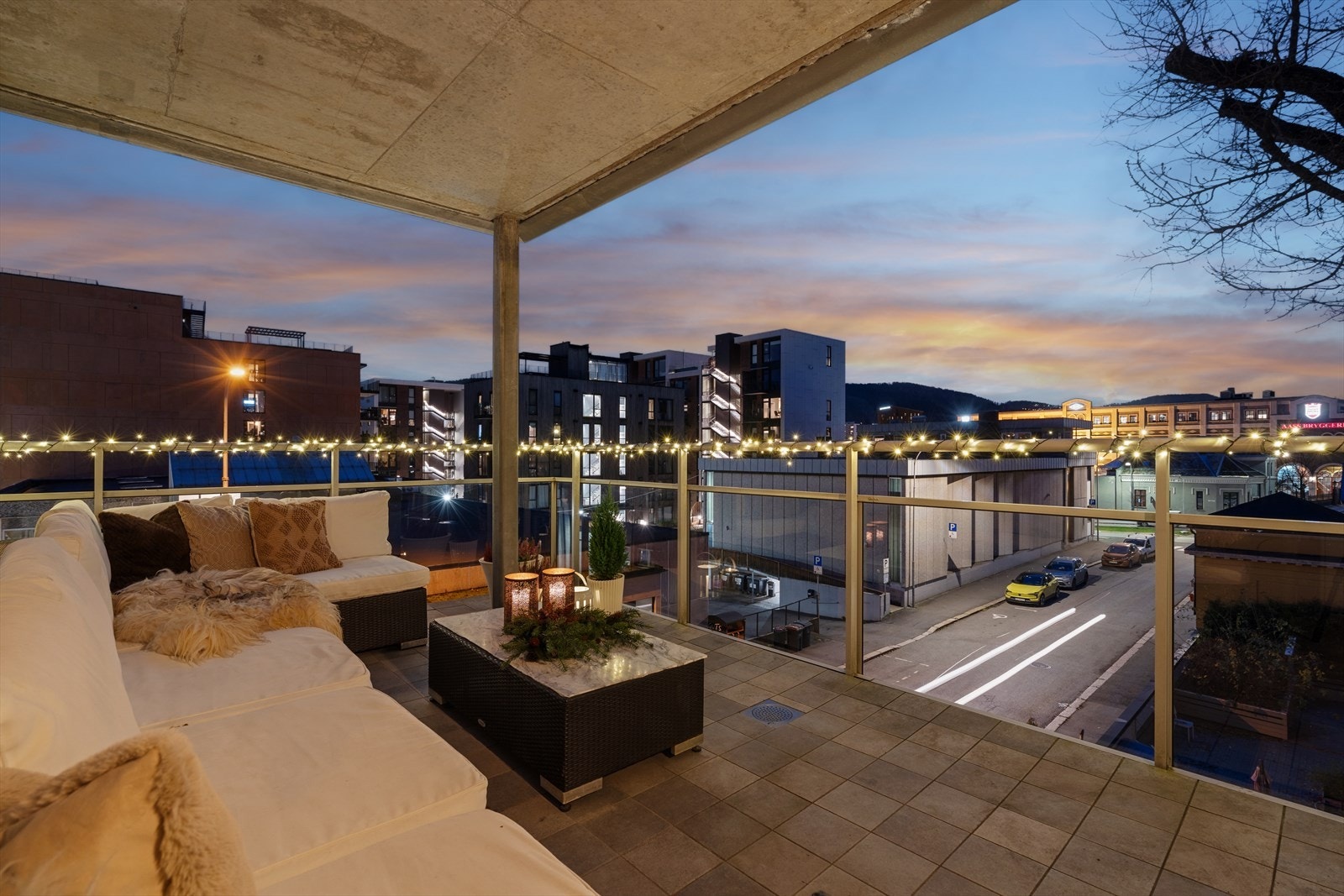 Kveldsstemning. Galleribilde