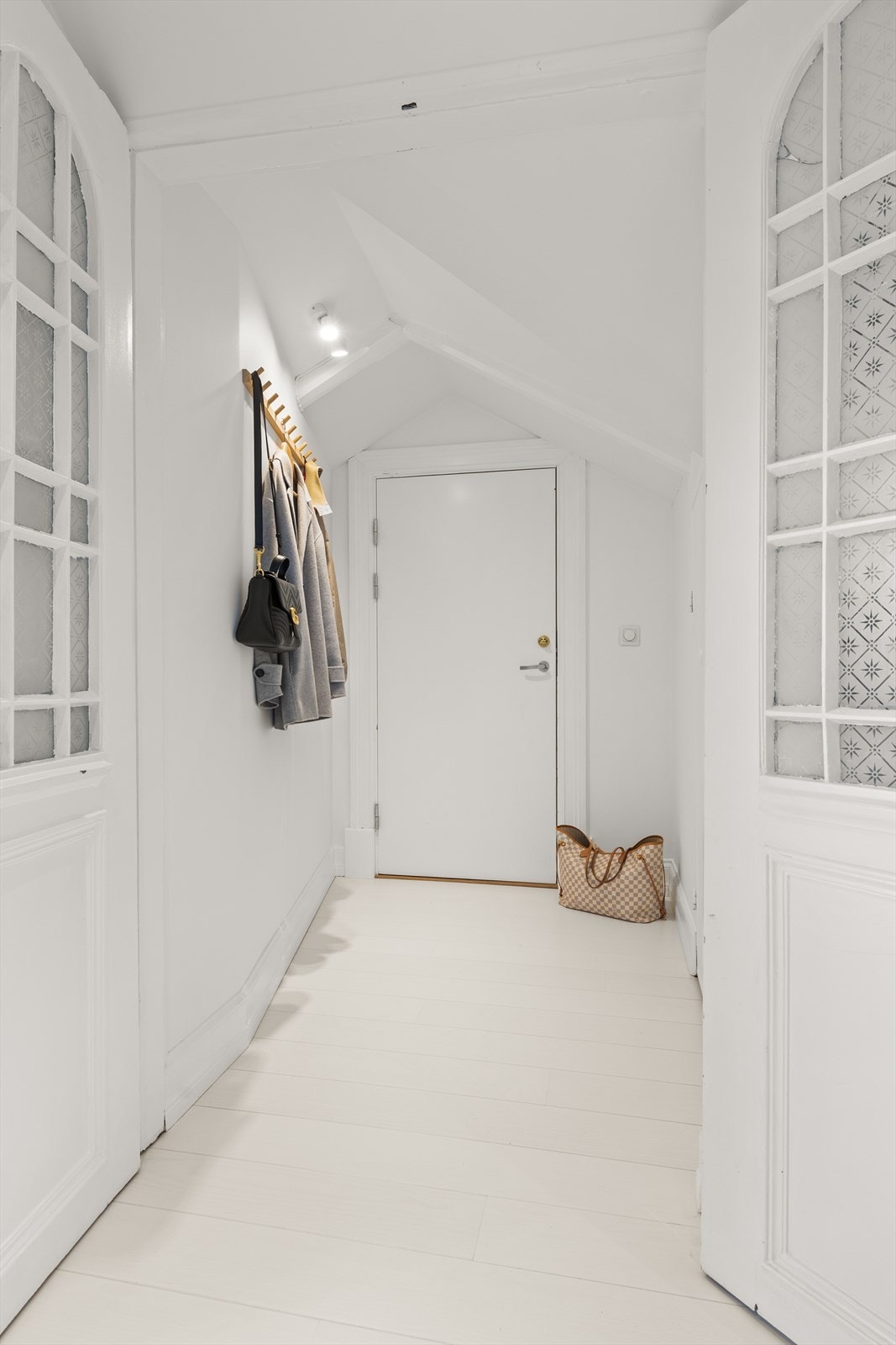 Entré 2/gang Galleribilde