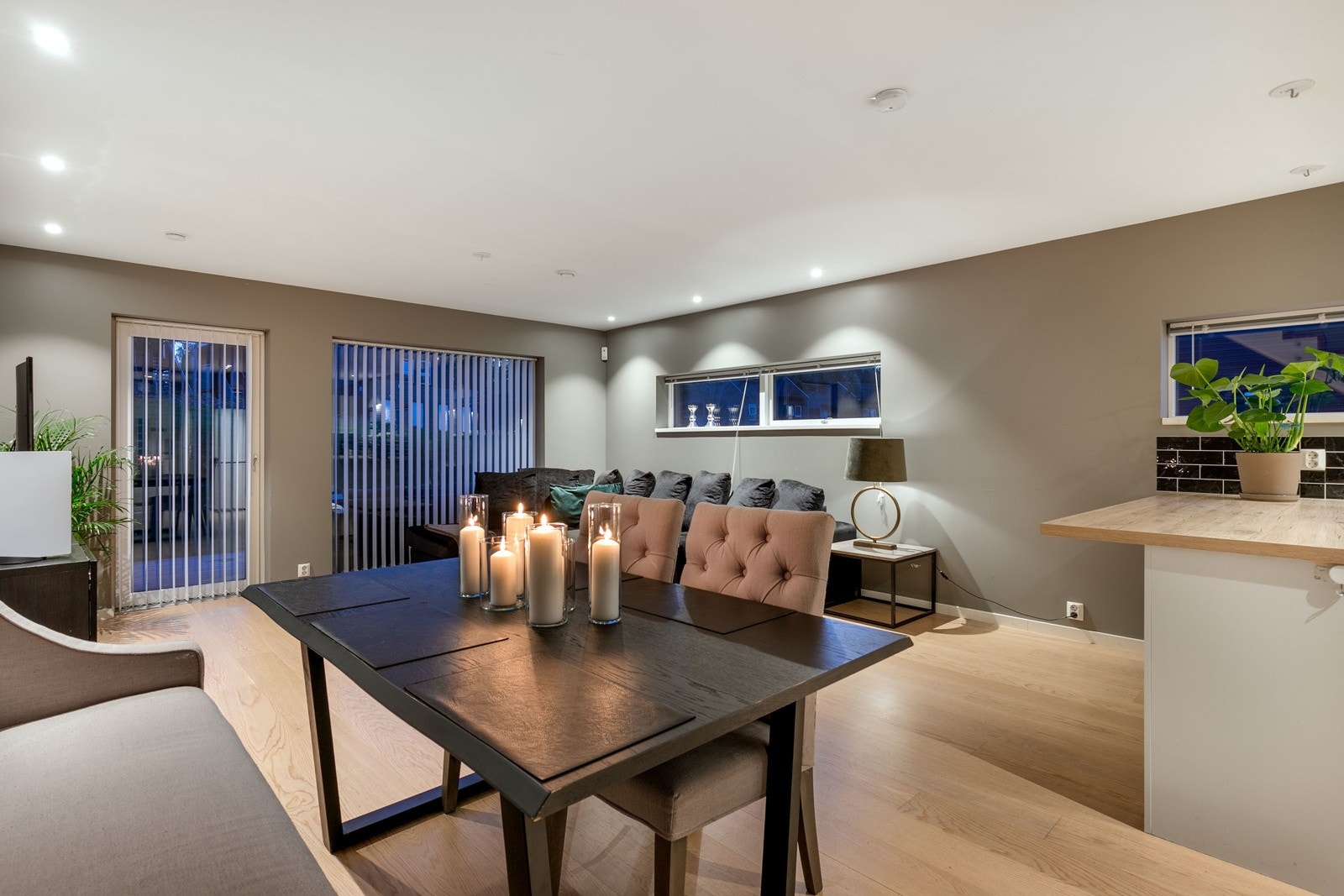 Dette er et hjem du kan flytte rett inn i og trives fra dag én. Galleribilde