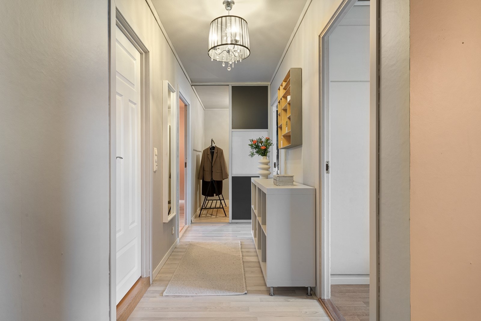 - Entréen måler 7,5m² - Galleribilde