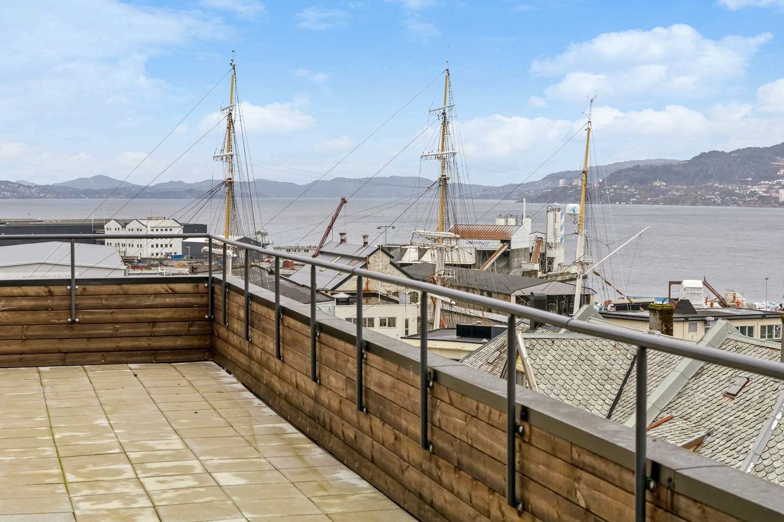 Utsikt fra felles takterrasse Galleribilde