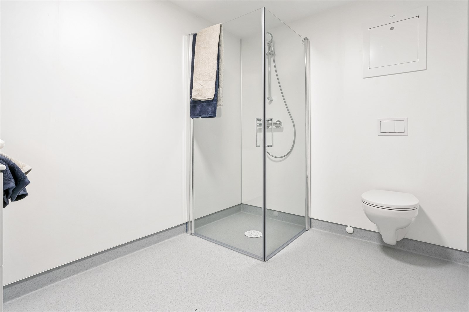 Bad på 5,7 kvadrat Galleribilde