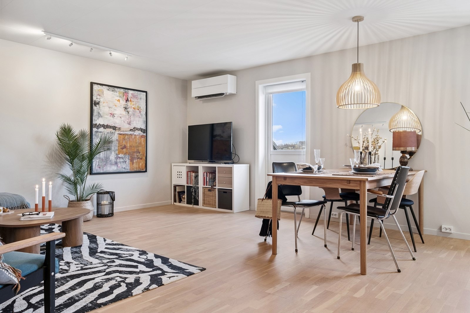 Varmepumpe på stue fra 2025 Galleribilde