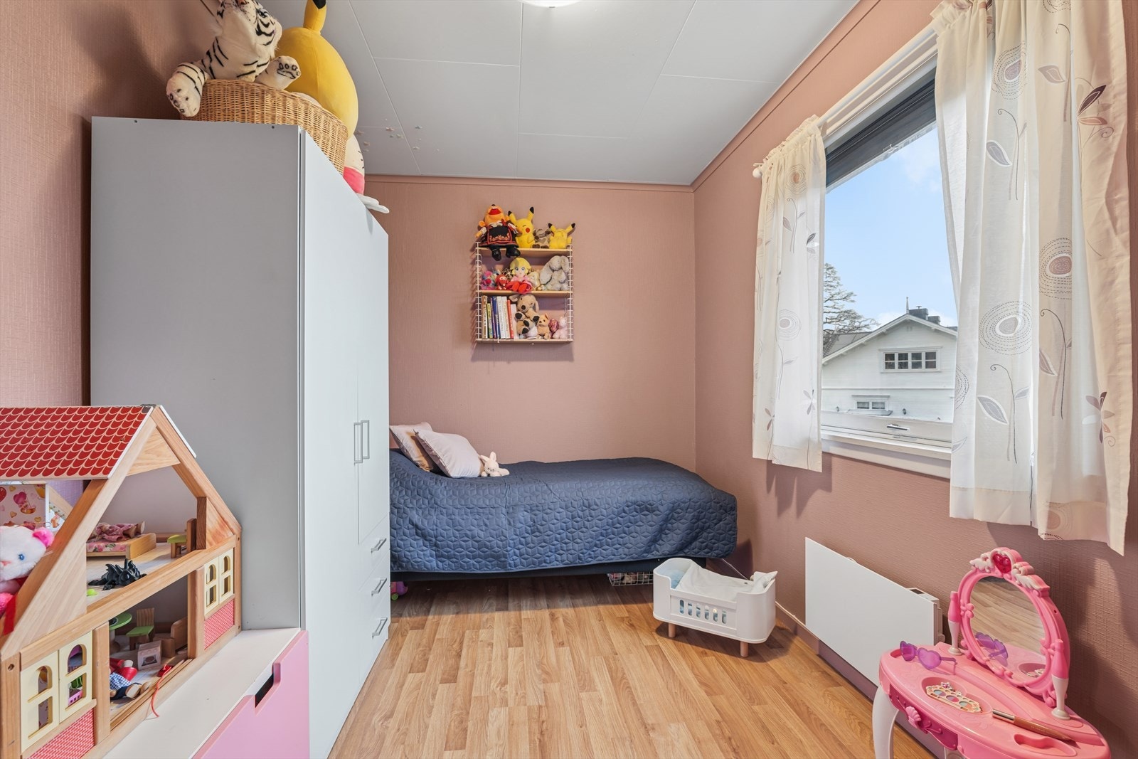 Her ses soverom nr 2 i hovedetasjen. Galleribilde