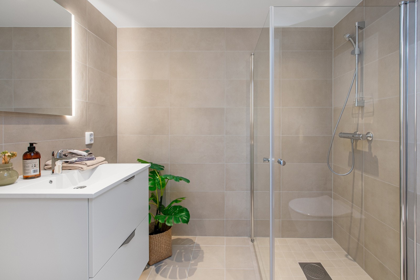 Bad 2 i entre Galleribilde