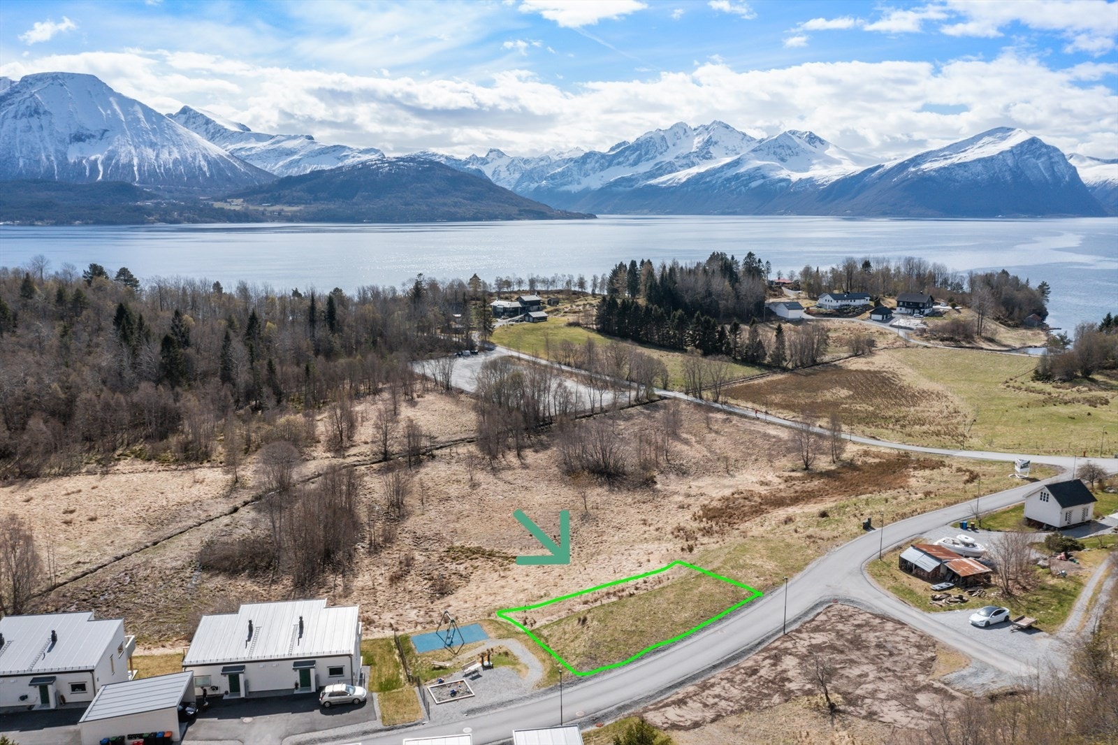 Velkommen til denne solrike og attraktive boligtomten i Severinbakken på Emblem presentert av Notar v/Henrik Pettersen! Foto: Ingvald Kaldhussæter Galleribilde