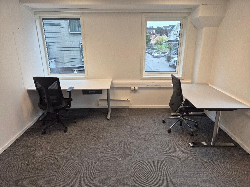 2 etasje: Kontor Galleribilde