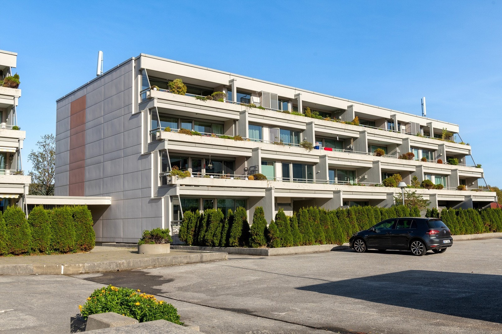 Fasade av blokken mot syd Galleribilde