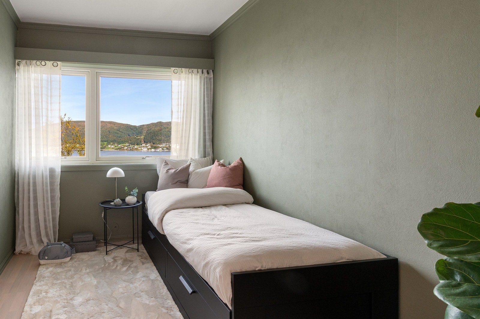 Soverom nr. 2 Galleribilde