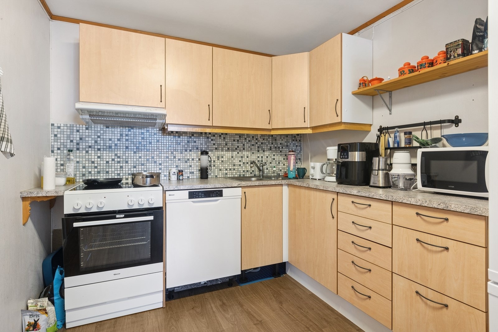 Denne leiligheten er per nå ikke utleid, men har tidligere vært leid ut for 7 800,- i måneden. Galleribilde