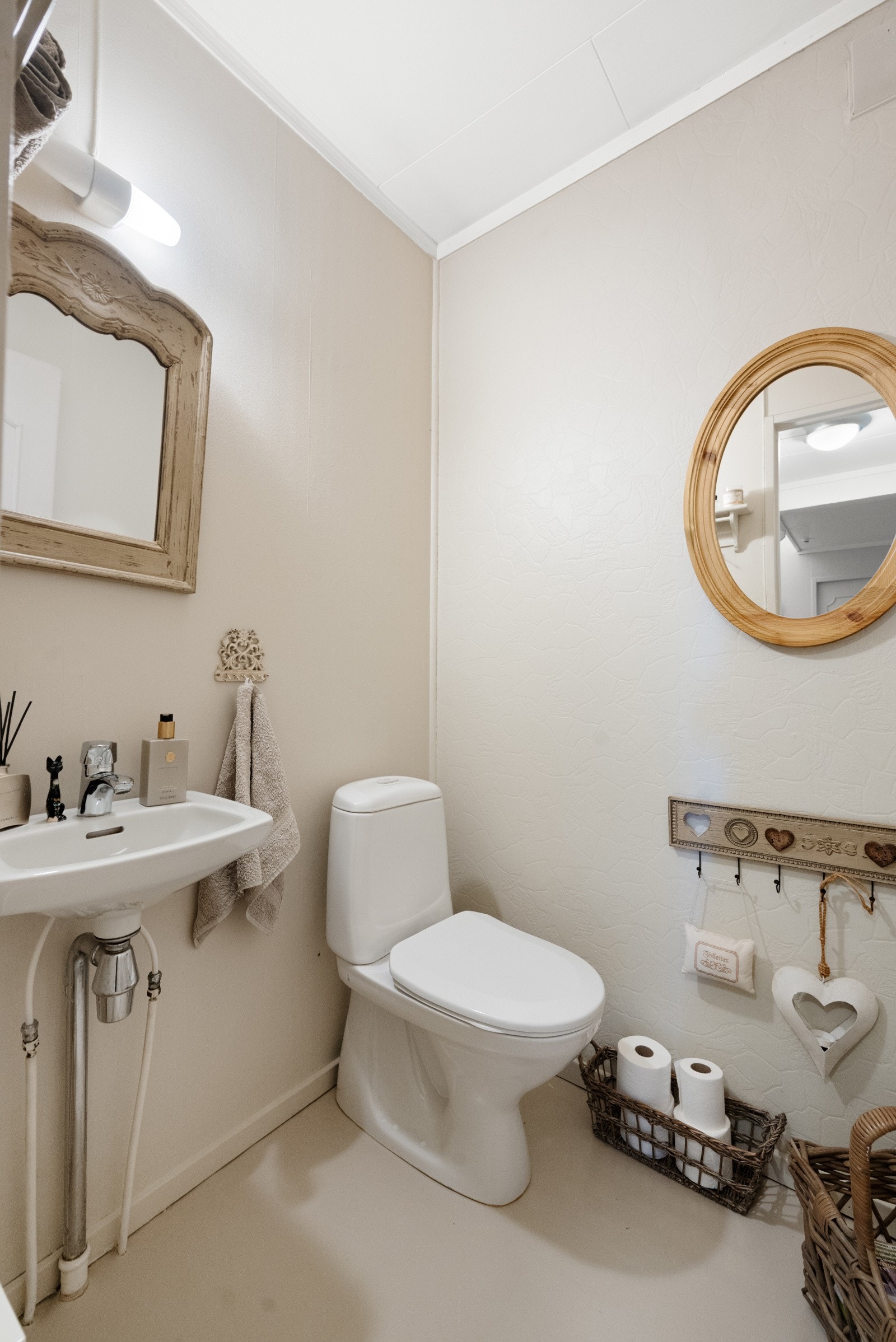 Separat toalettrom. Galleribilde