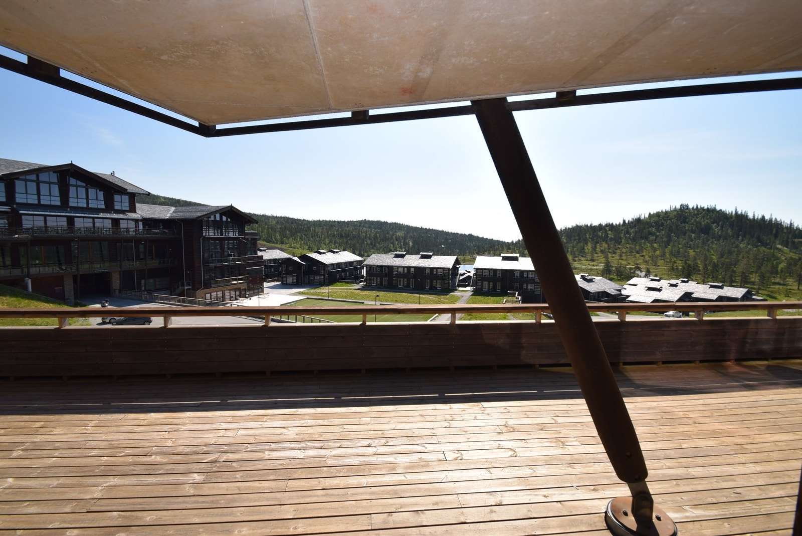 Flott utsikt over nærområdene Galleribilde