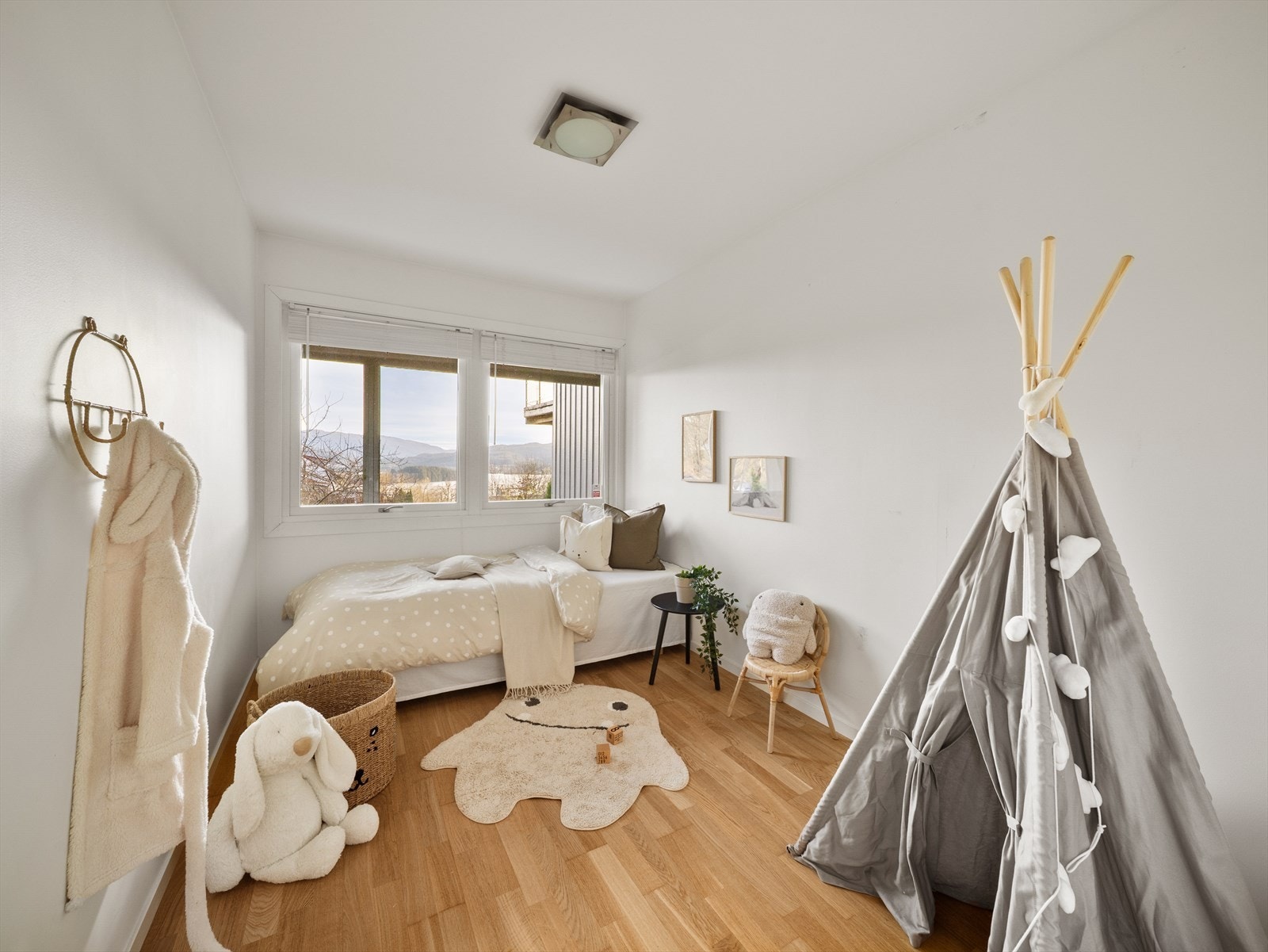 Soverom nr 2 Galleribilde