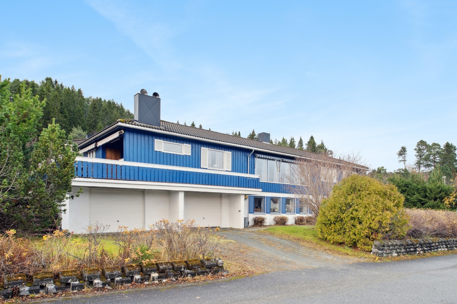 Martin Antonsen ved Eiendomsmegler1 har gleden av å presentere Kolsåsen 14! Galleribilde