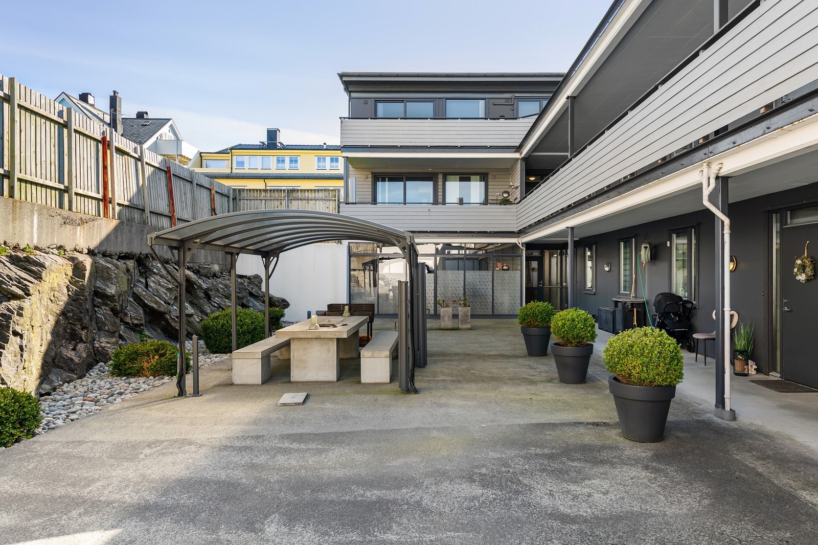 Fellesområde i bakgården Galleribilde