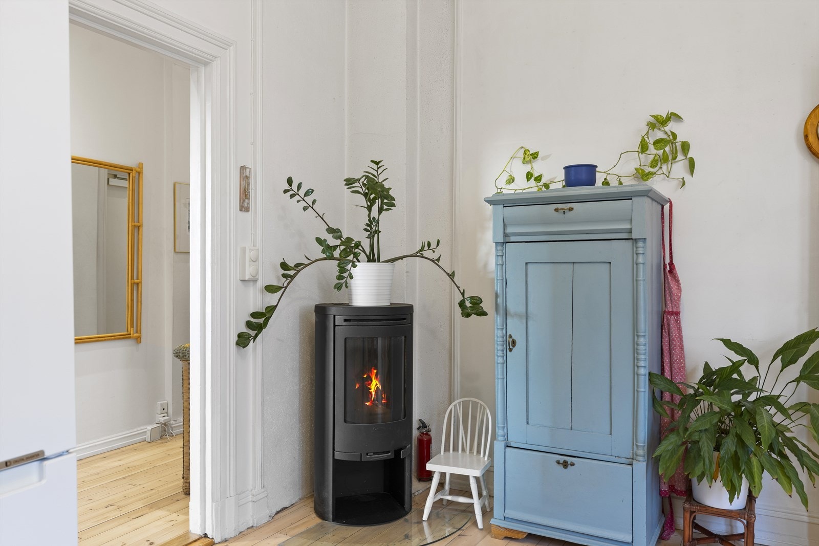 Peisovn på kjøkkenet fra 2009. Rehabilitering av piper i 2023. Galleribilde