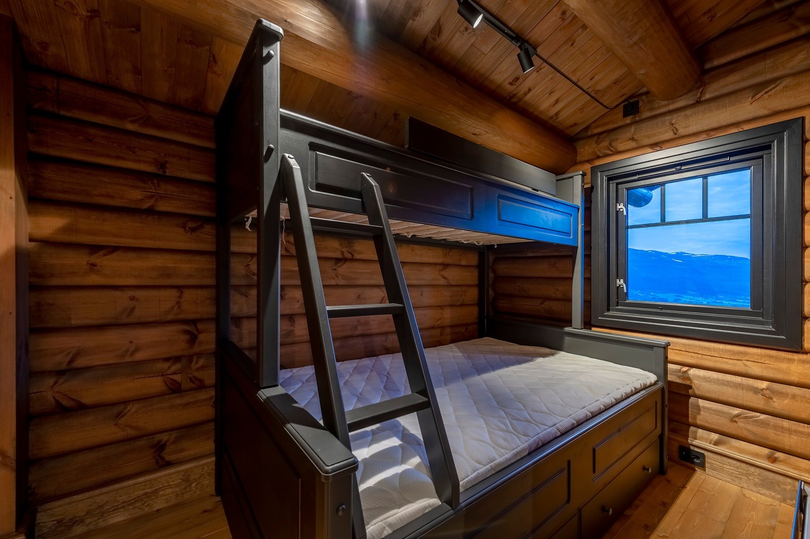 Soverom 4 på loft. Galleribilde