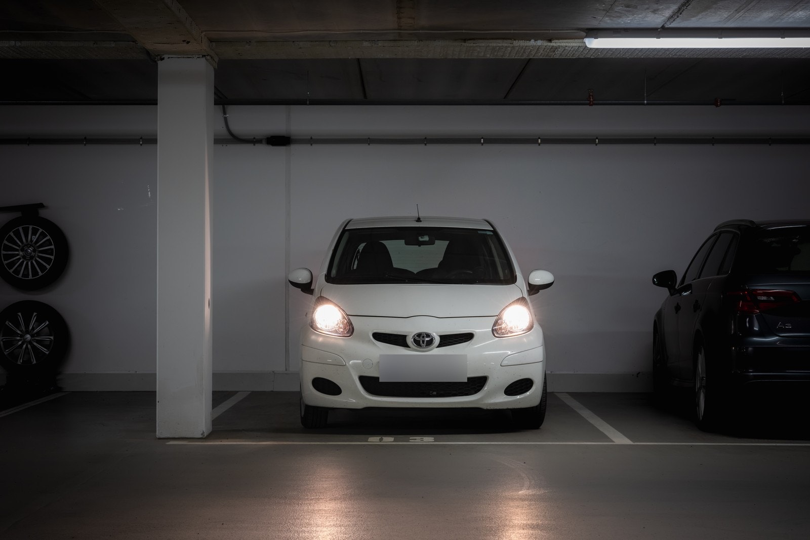 Garasjeplassen Galleribilde