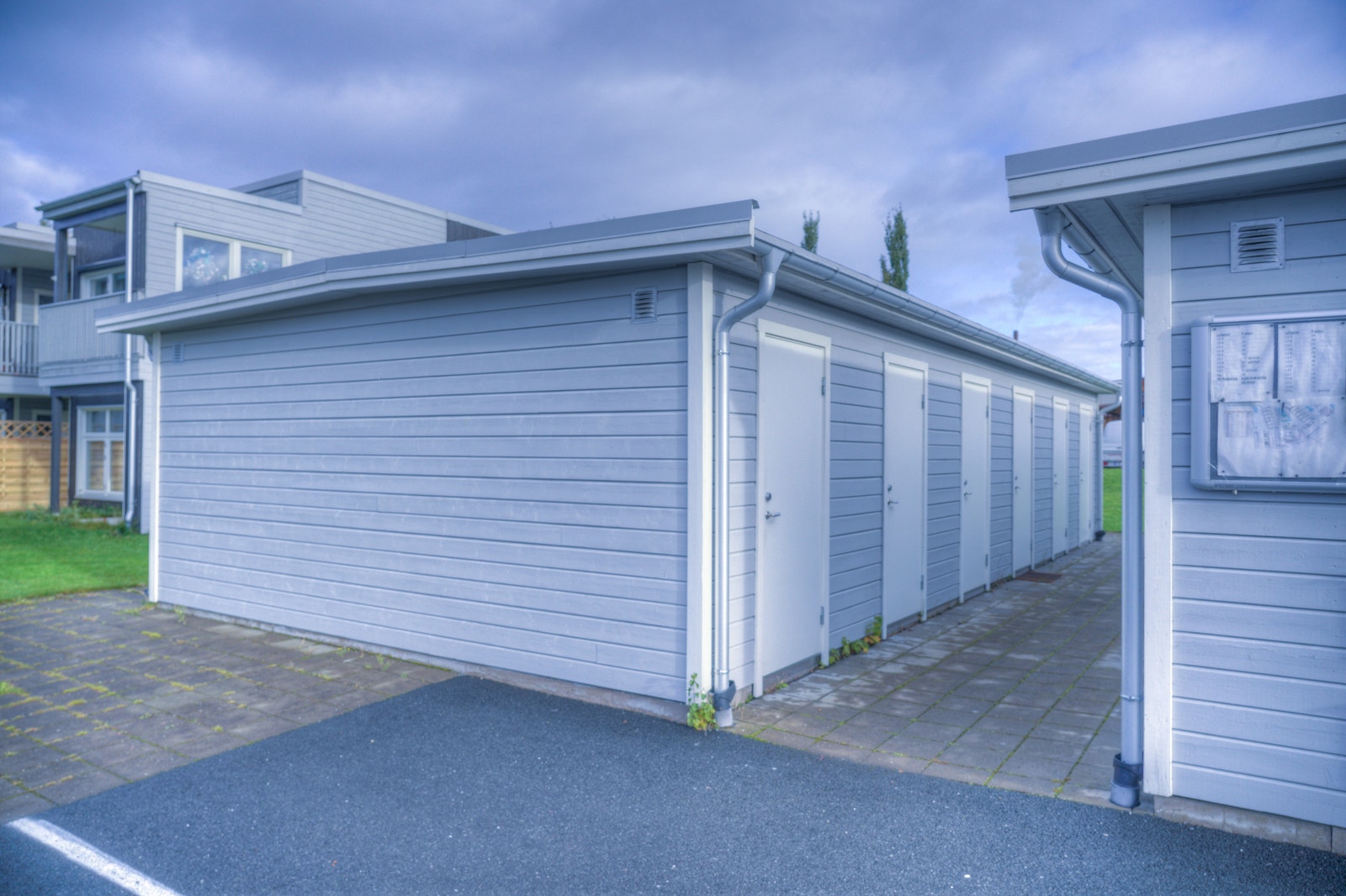 Utvendig bod hører til leiligheten. Galleribilde