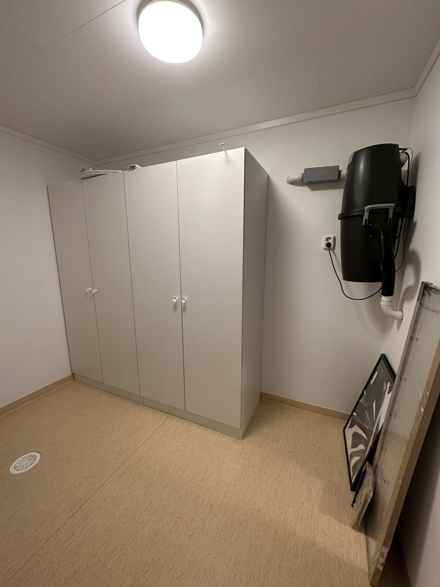 Innvendig bod til disposisjon Galleribilde