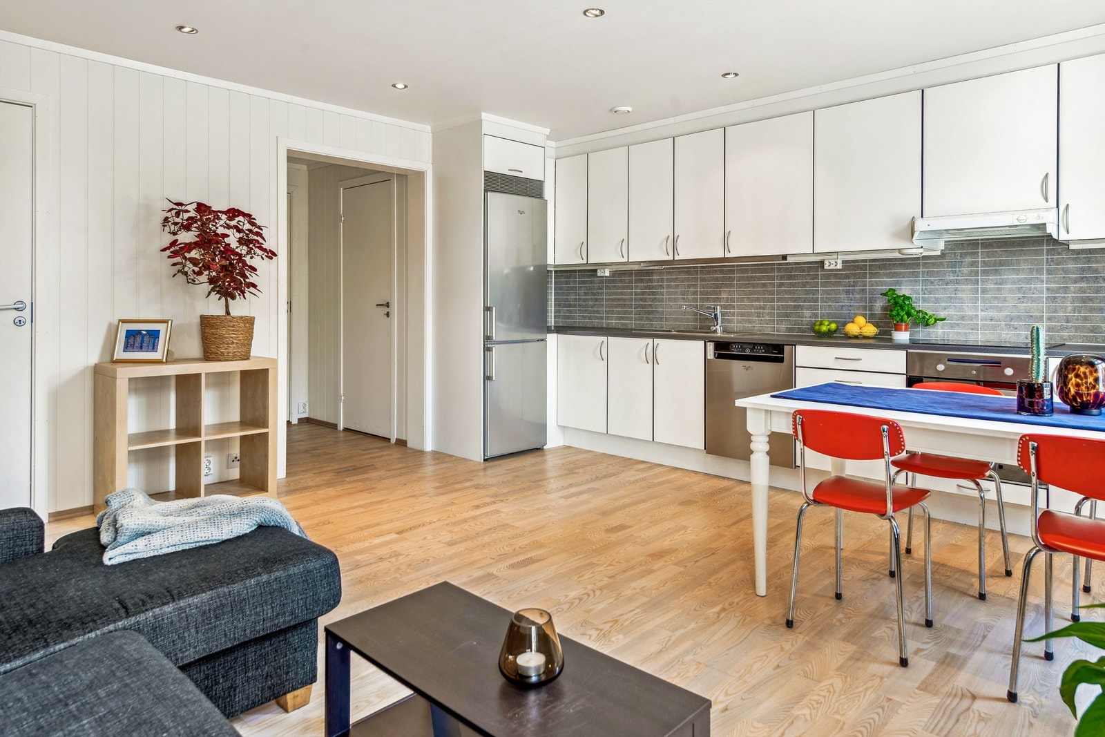 Stue og kjøkken Galleribilde