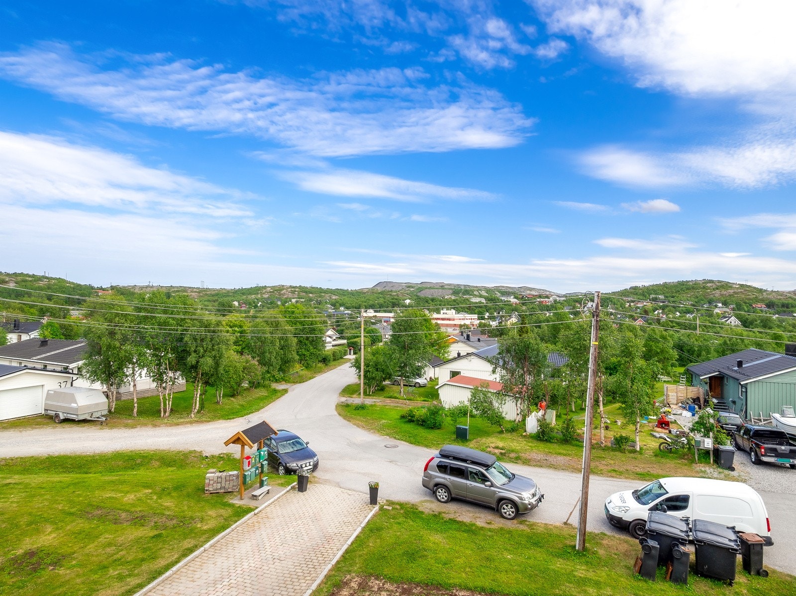 Leiligheten har fin utsikt på begge sider Galleribilde
