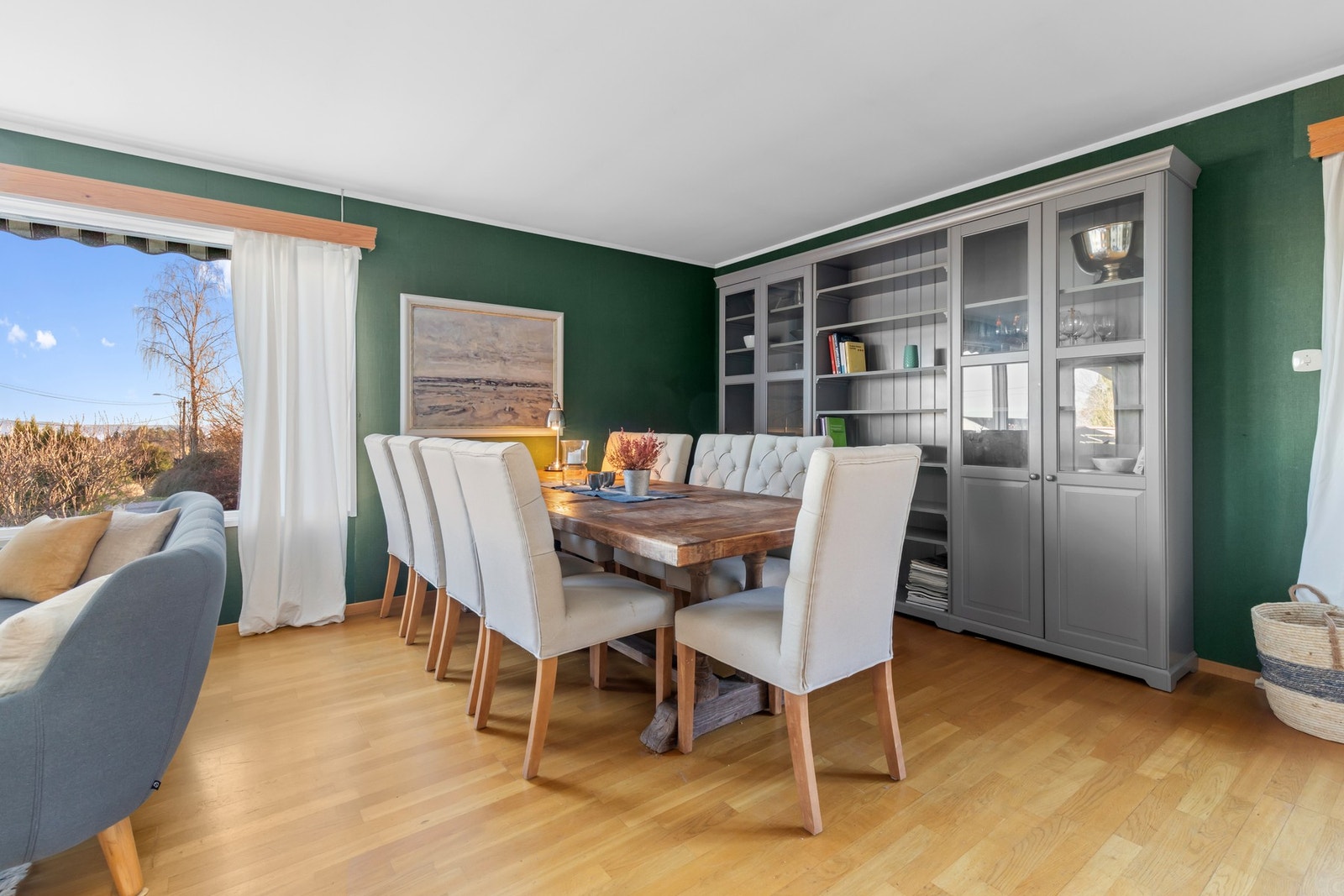 Spisestue. Galleribilde