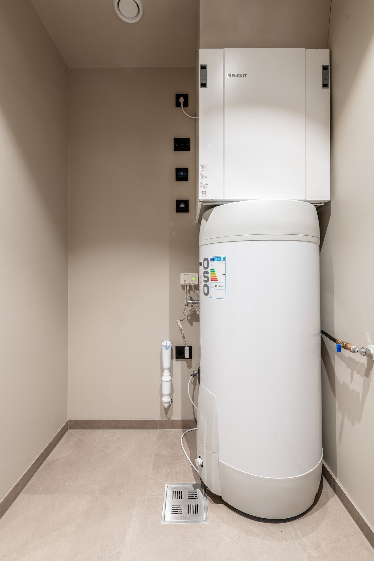 Praktisk teknisk rom / vaskerom. Galleribilde