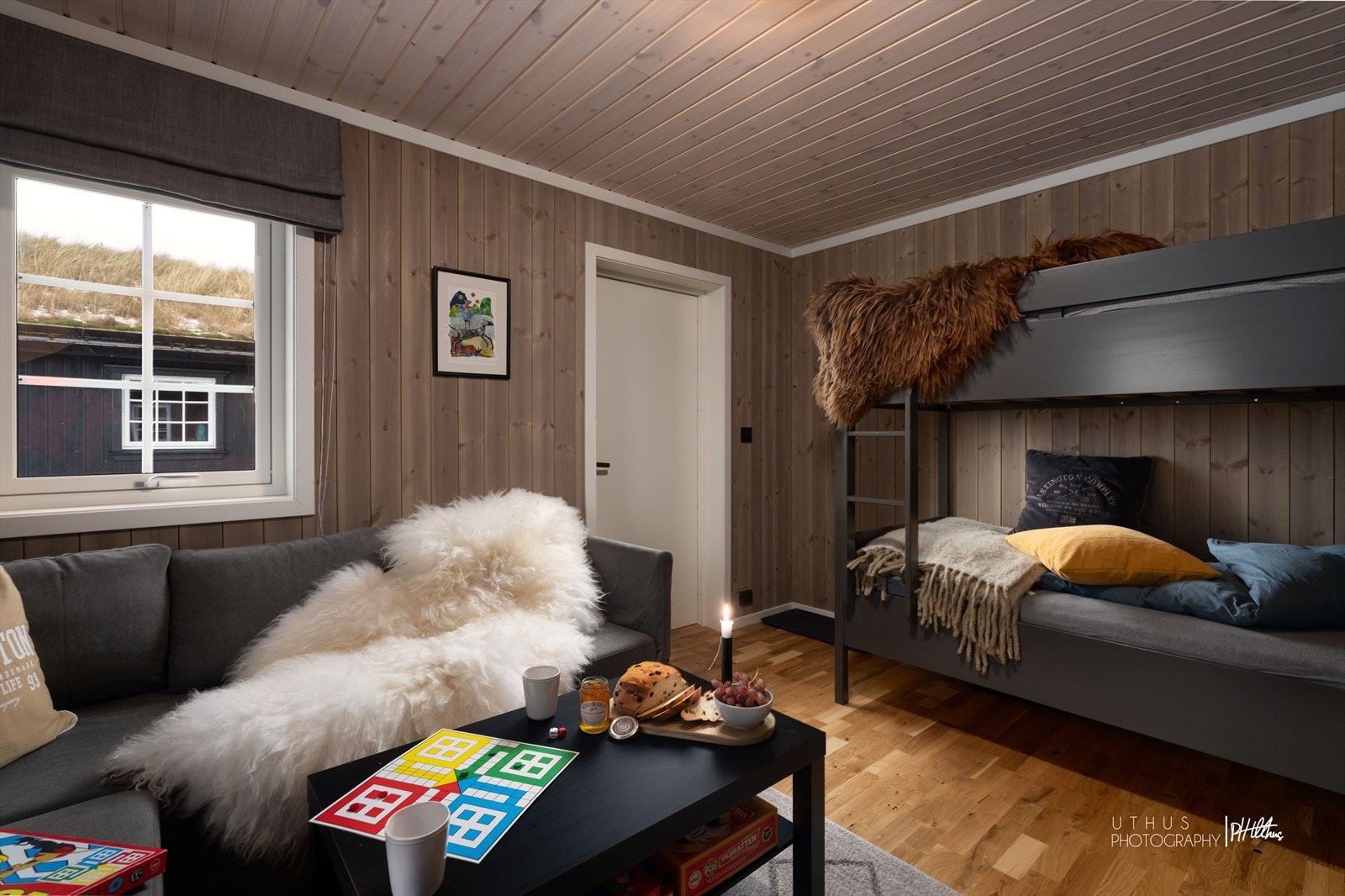 Her er det også lagt inn en praktisk køyeseng som gir ekstra soveplasser. Galleribilde