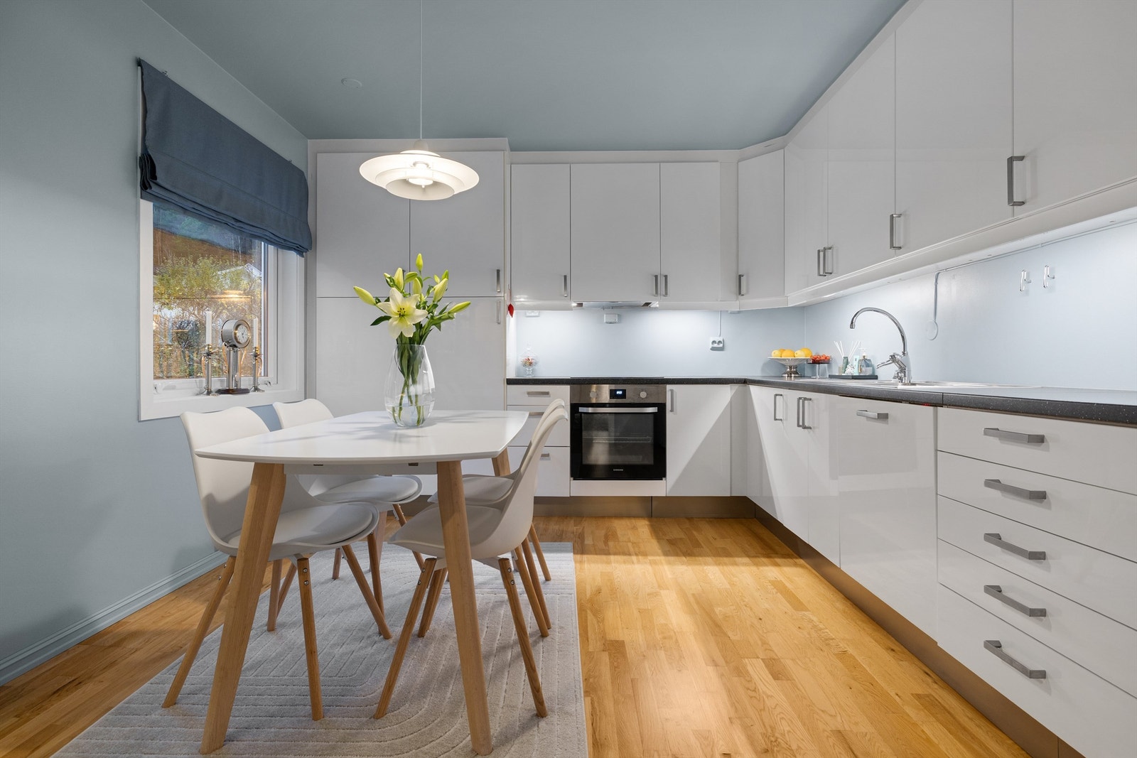 Flott kjøkken fra 2012 - Kjøkkeninnredning fra Ikea Galleribilde