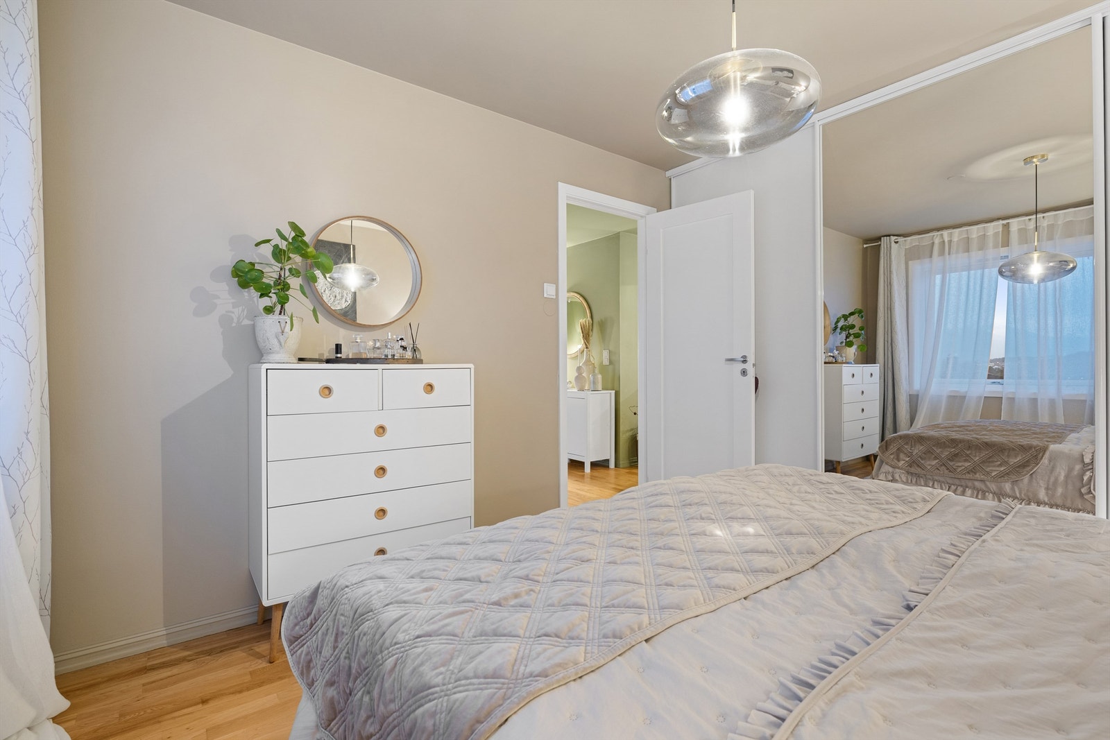 Soverom 1 Galleribilde