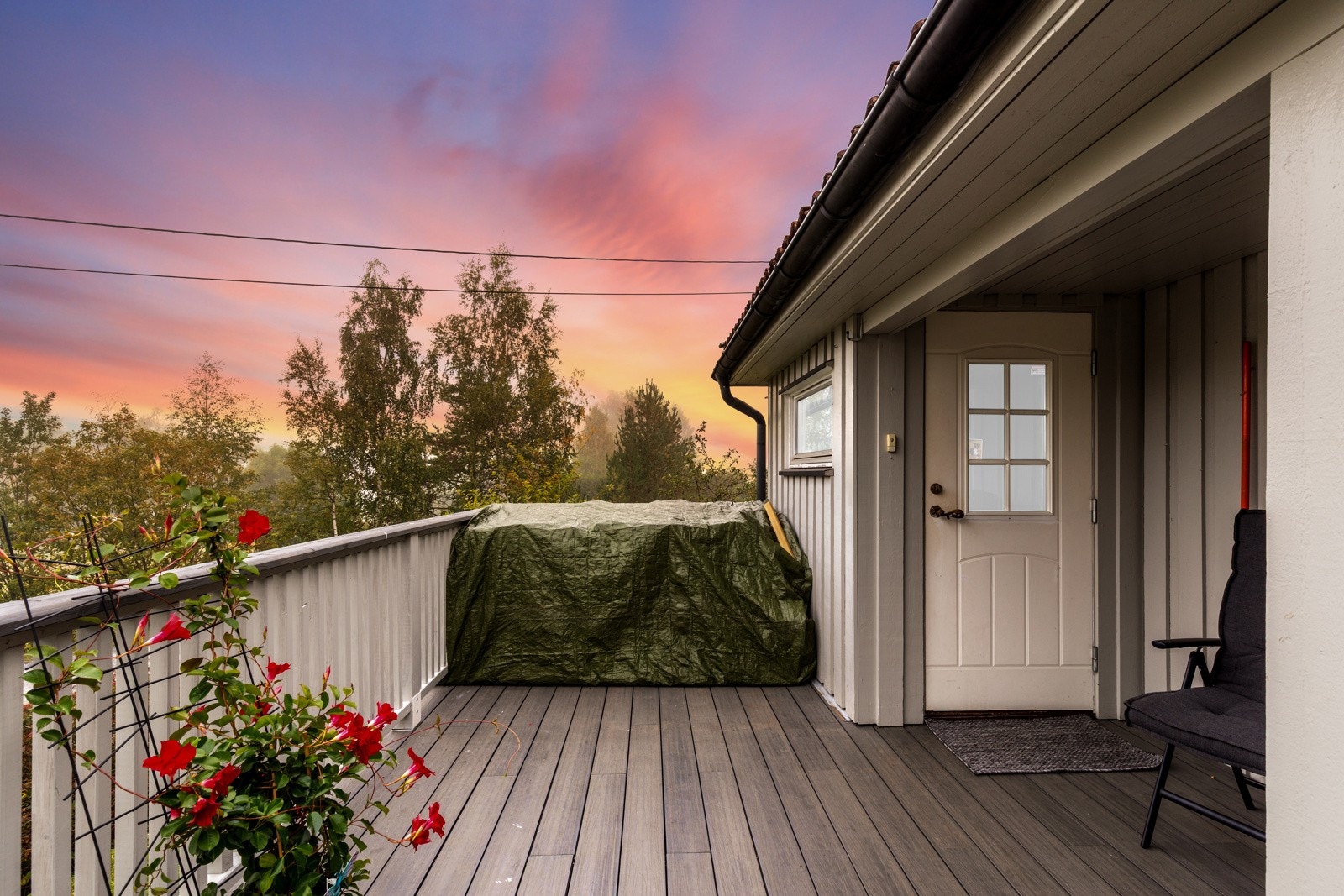 Kveldsstemning på terrassen Galleribilde