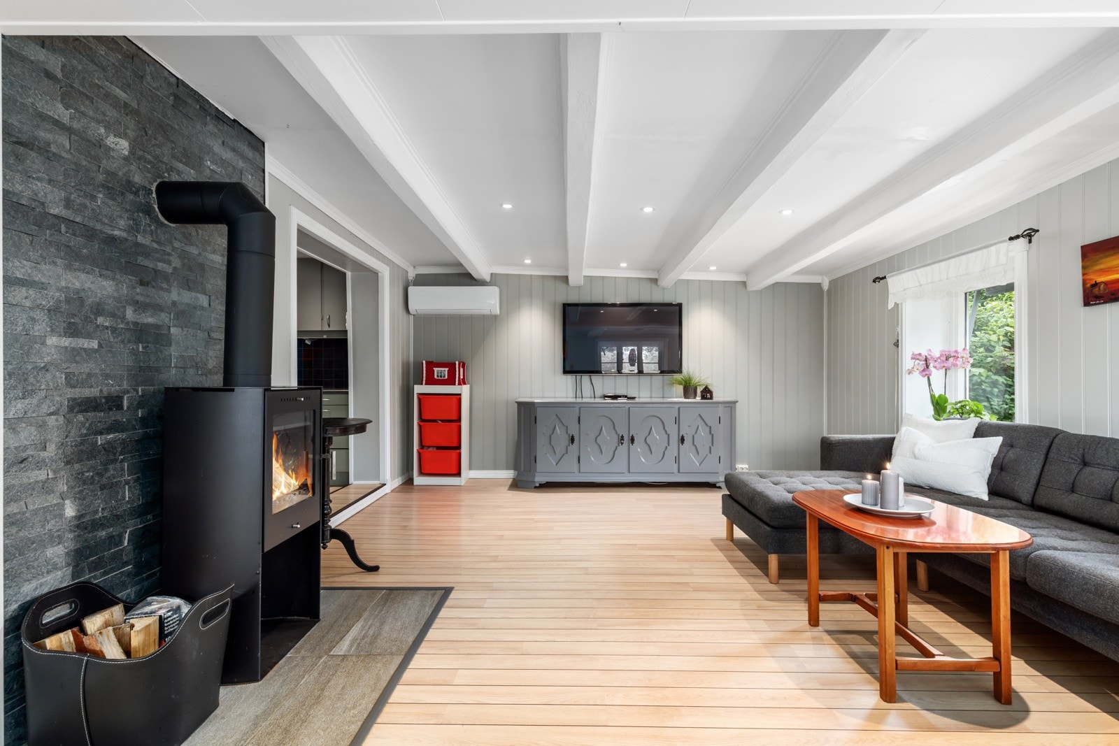 Stue med peisovn Galleribilde