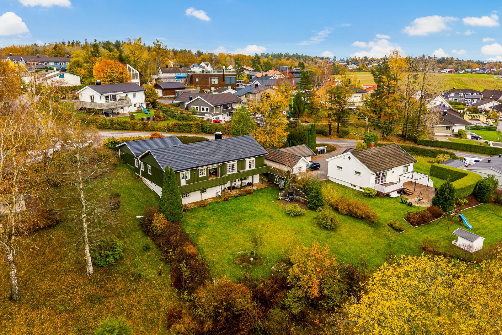 EIE eiendomsmegling v/ Tomas Vedvik ønsker velkommen til Åbolveien 6, en eiendom med mange fine kvaliteter! Galleribilde