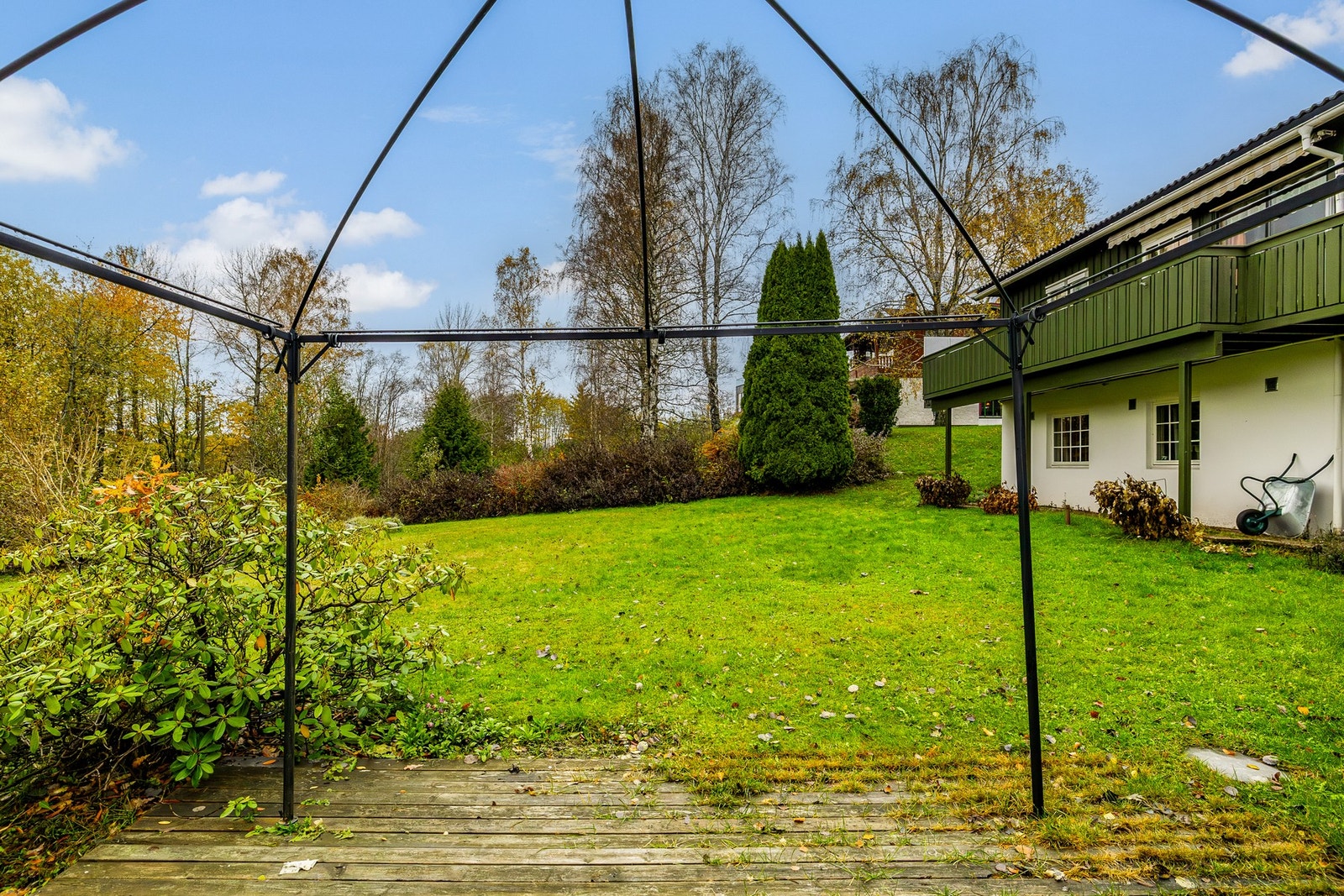 Usjenert og svært solrikt Galleribilde