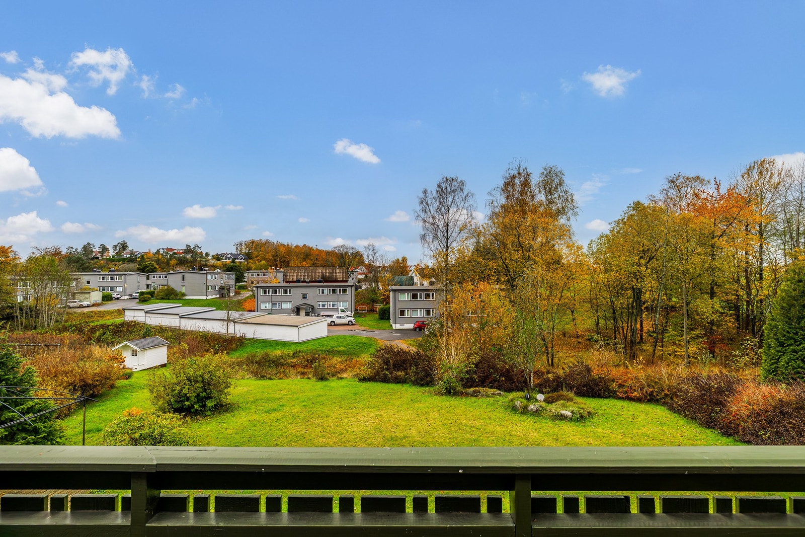 Sydvendt balkong med flott utsikt Galleribilde