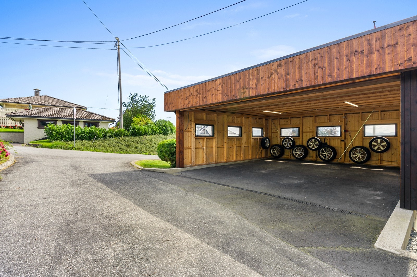 Carport. Galleribilde