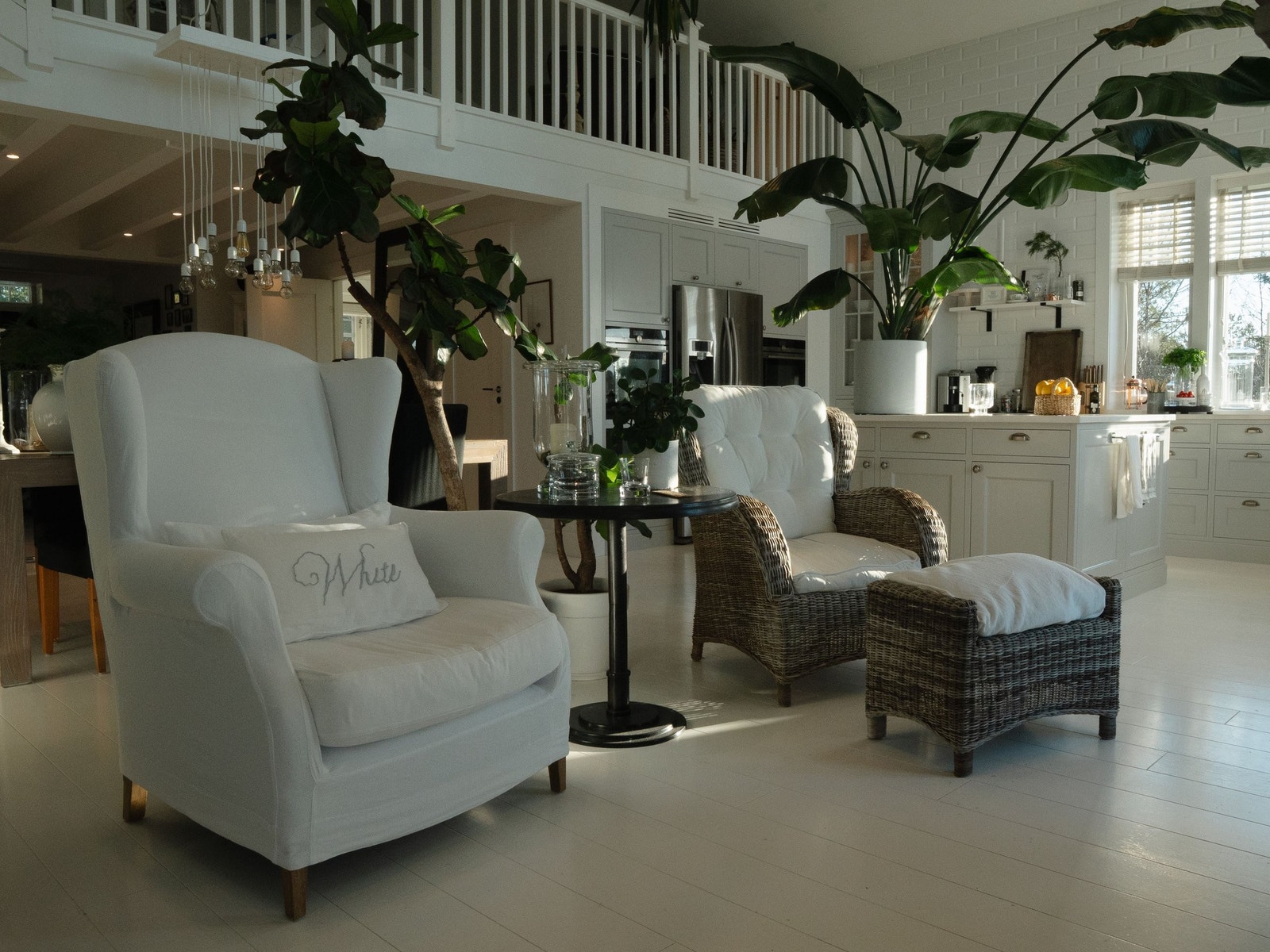 Foran peis Galleribilde