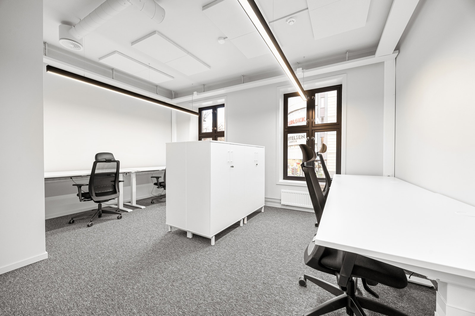 Kontor 205 for inntil 4 personer. Pris kr 22.000 pr.mnd. Galleribilde