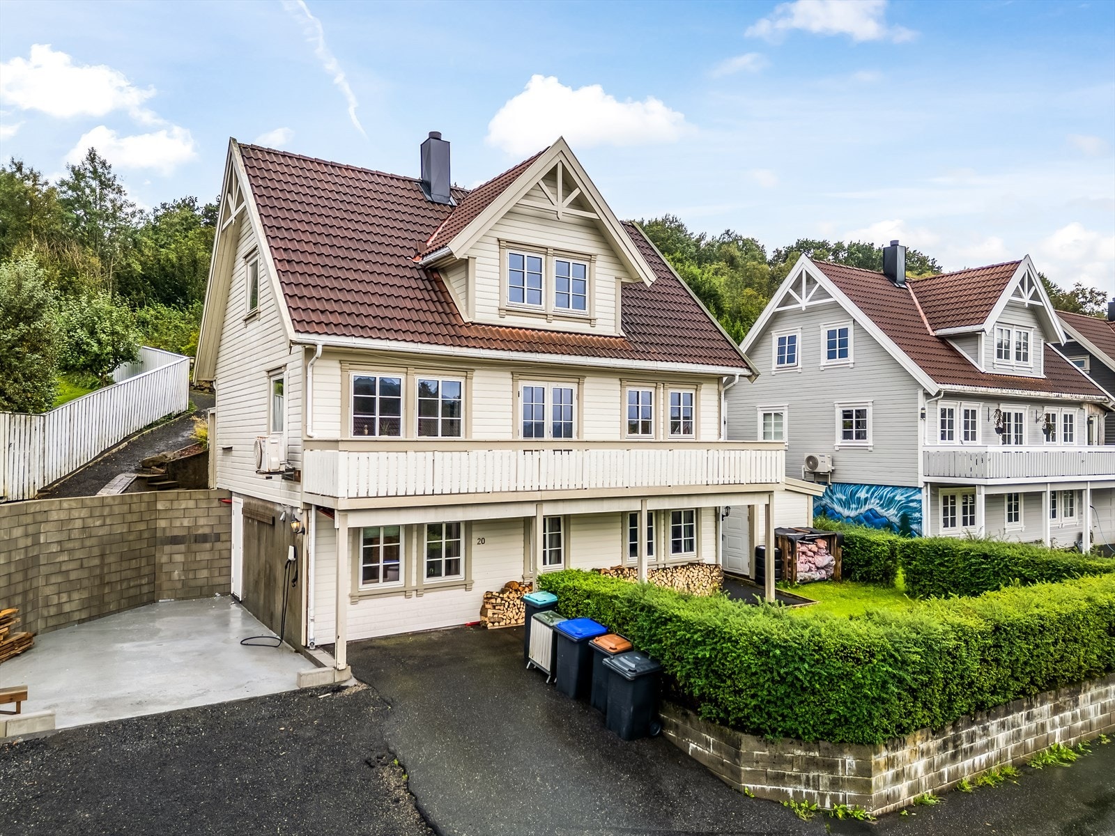 Eiendomsmegler MNEF Anita Cecilie Gabrielsen ønsker velkomment til Mosvoldveien 20! Galleribilde