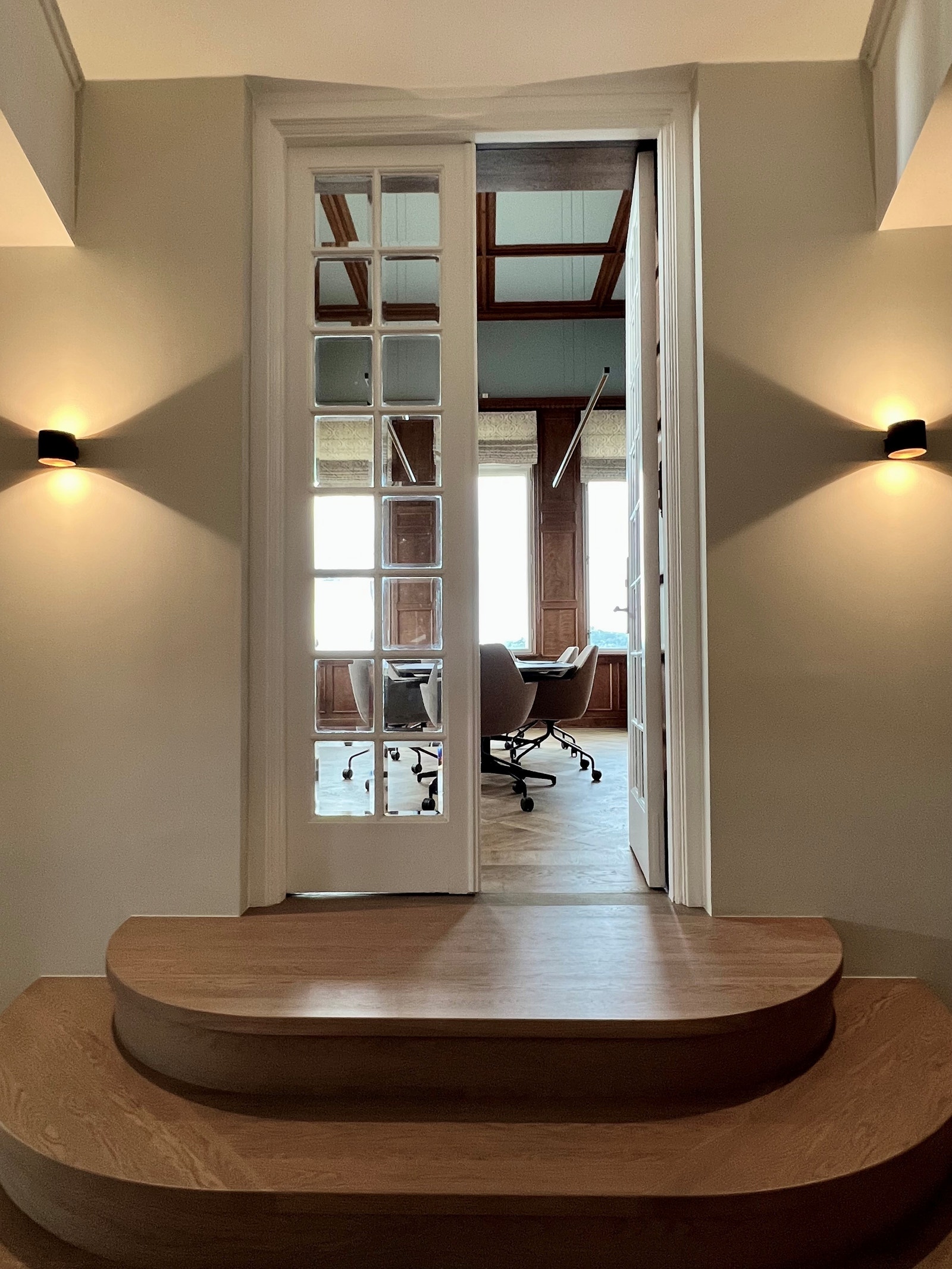 Møterom i hovedhus Galleribilde