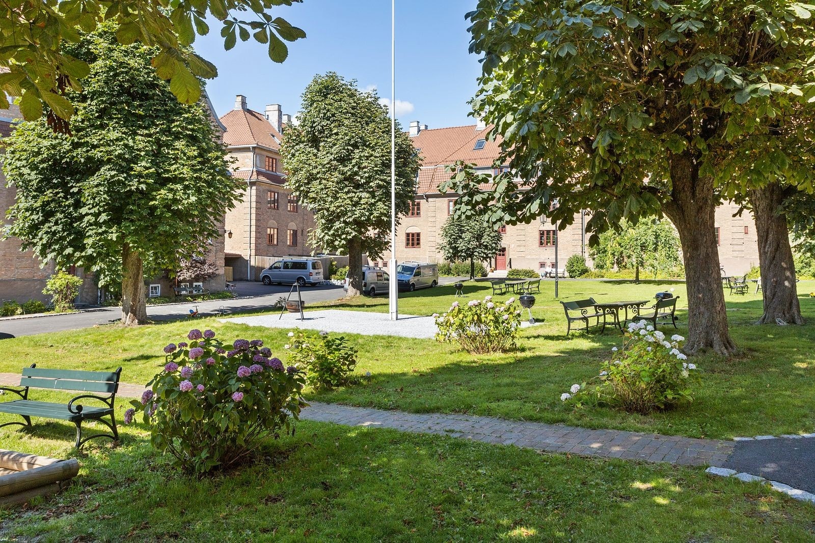 Lindern Hageby Galleribilde
