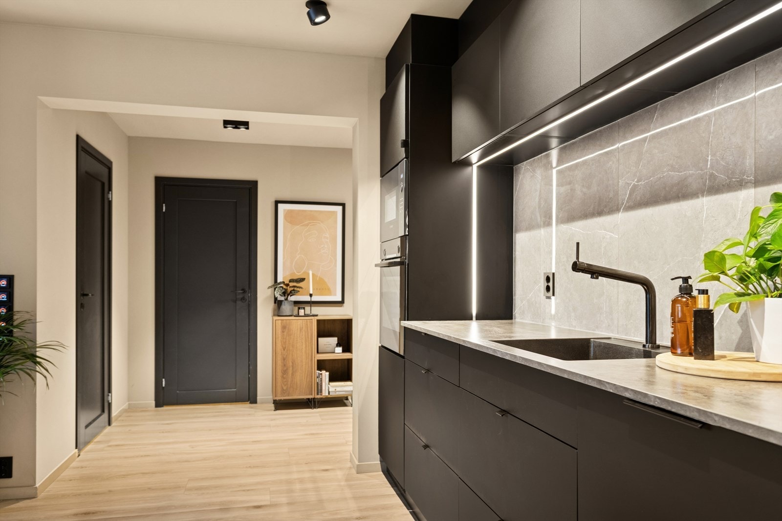 Kjøkken/entré. Galleribilde