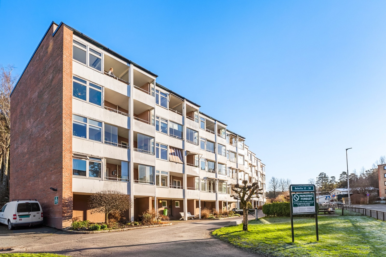 Her flytter du inn i et veldrevet og populært borettslag med kort gangavstand til marka. Galleribilde