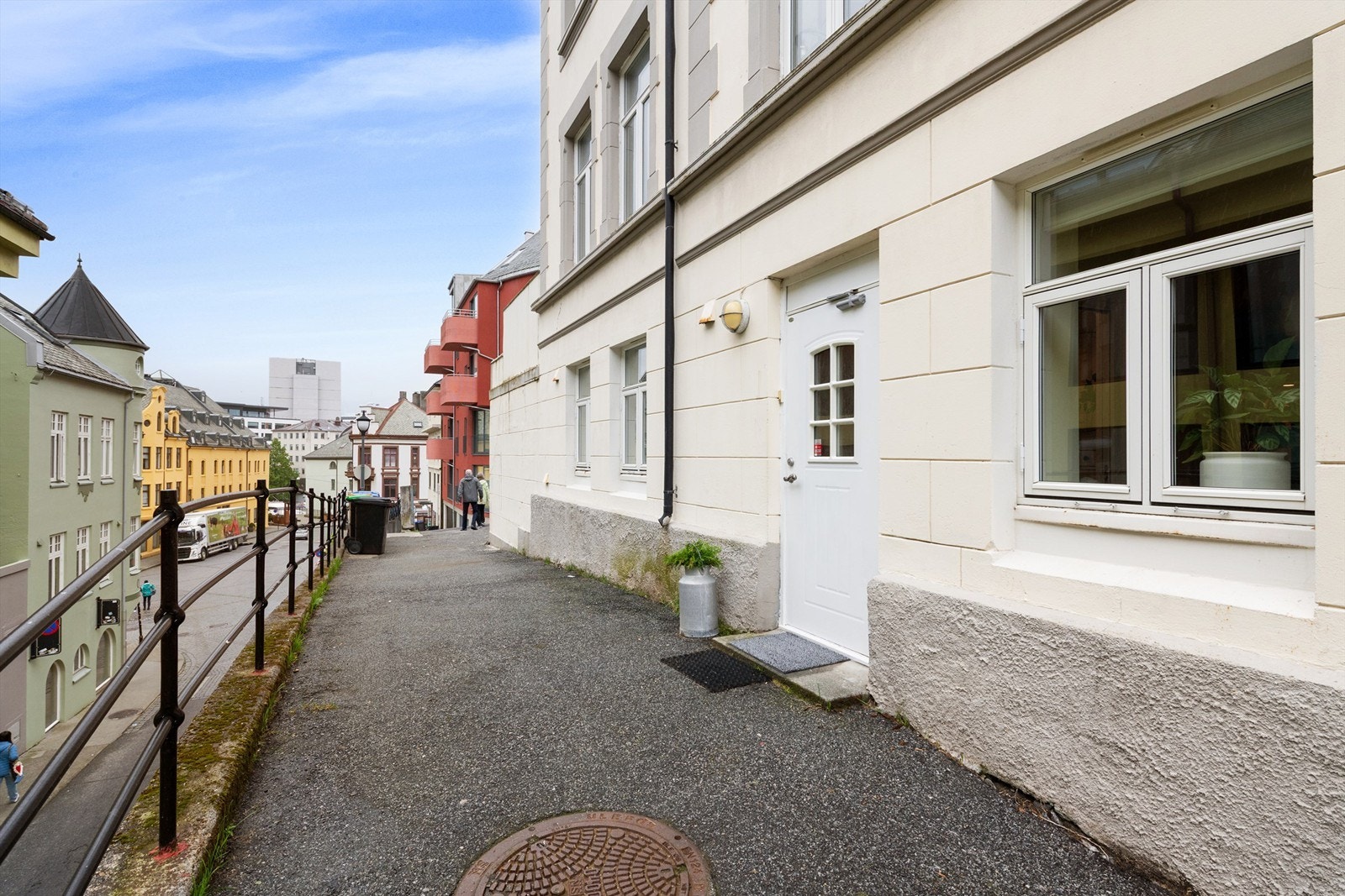 Inngangsparti Galleribilde