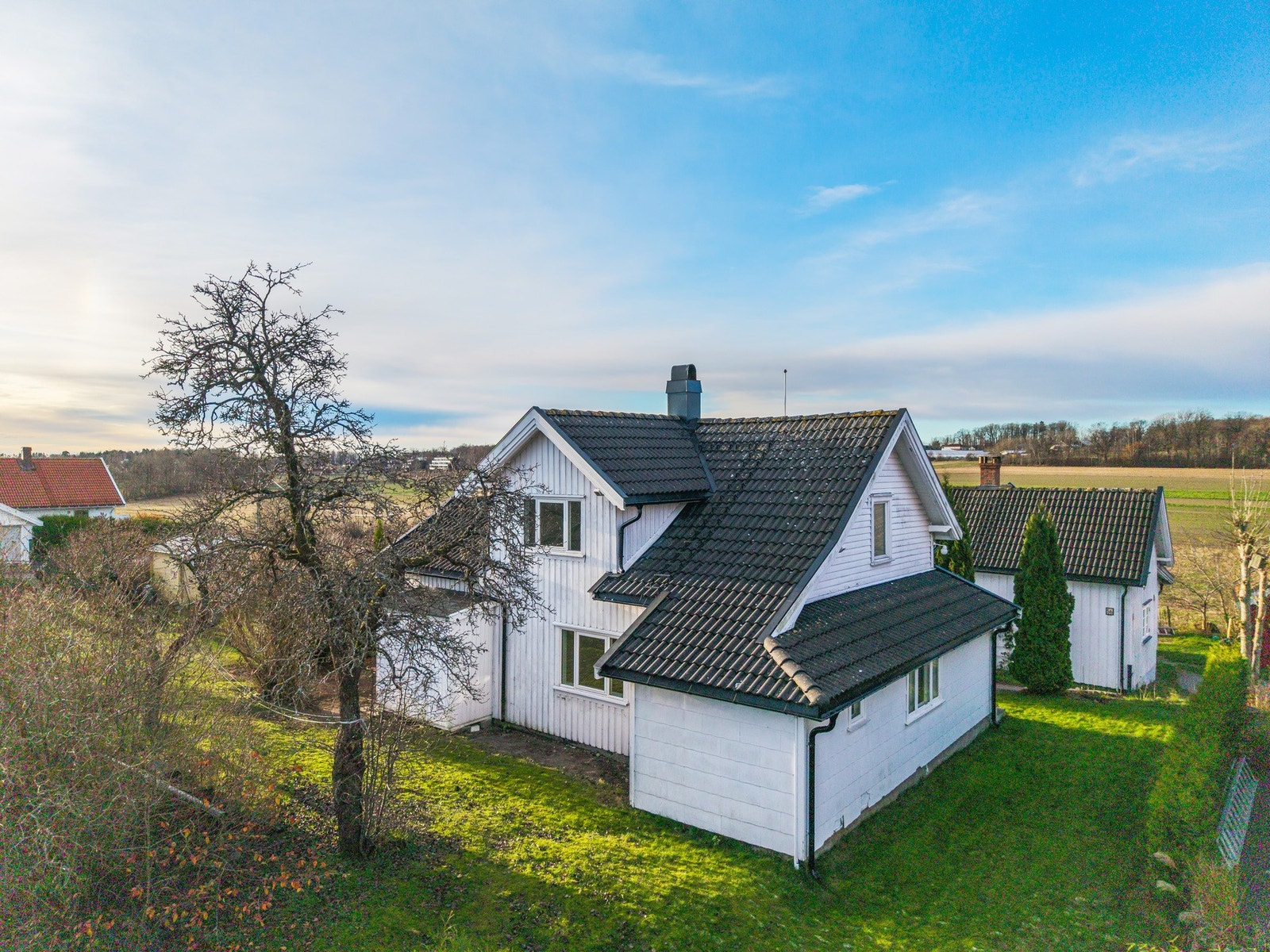 Flott beliggende enebolig på toppen av Nygårdsfeltet i Åsgårdstrand Galleribilde