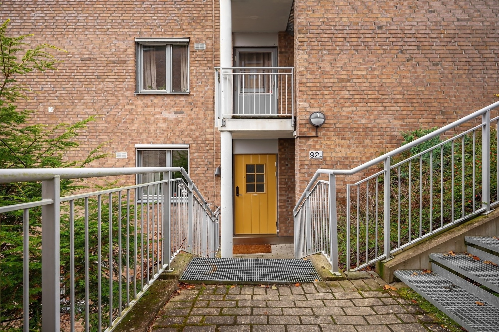 Pent opparbeidet inngangsparti Galleribilde