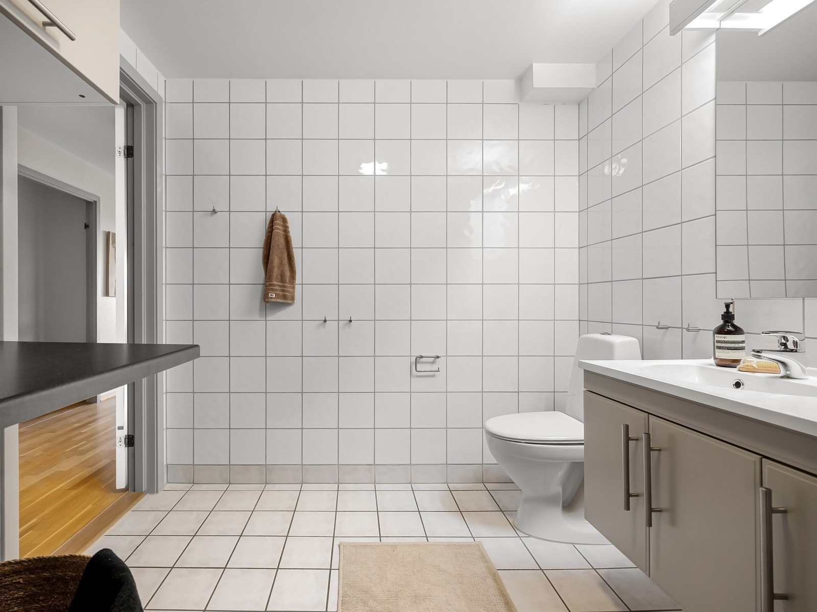 Varmekabler i gulv Galleribilde